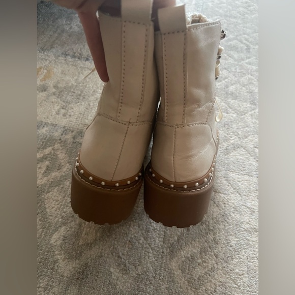 Steve Madden Rainier Booties - Picture 6 of 11